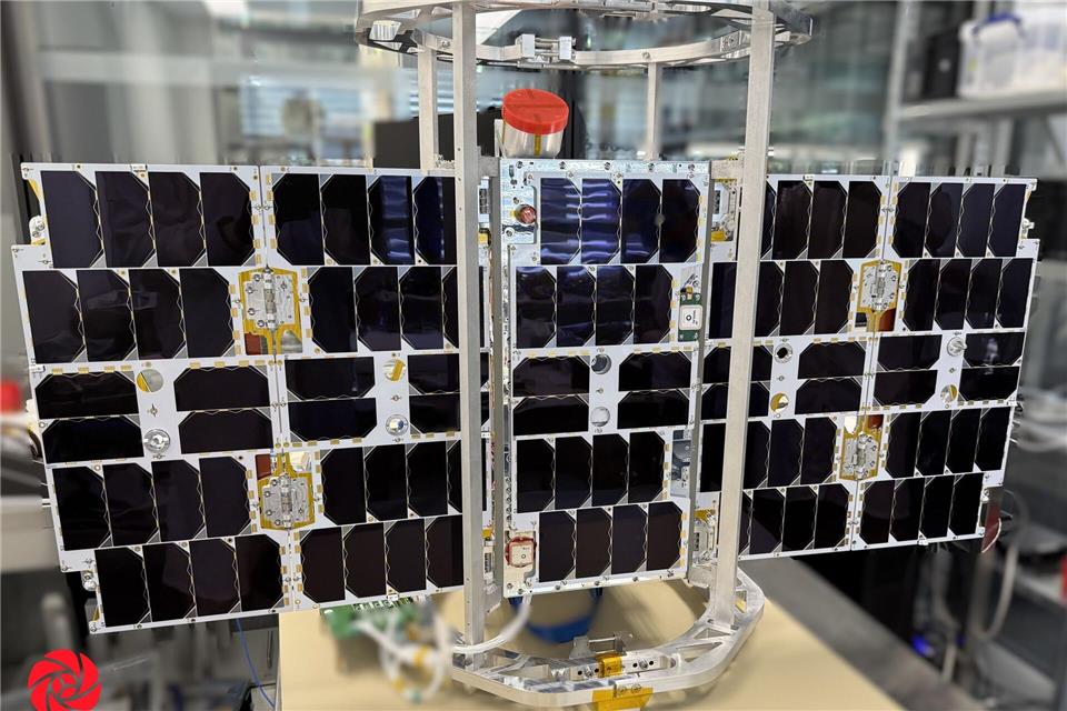 Der erste neue Empfänger des Tierbeobachtungsprojekts „Icarus“ ist ins All geflogen. OroraTech/dpa