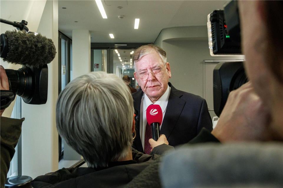 Der frühere Hamburger Bürgermeister Christoph Ahlhaus (CDU) wusste nach eigenen Angaben nichts von Cum-Ex-Geschäften bei der ehemals staatseigenen HSH Nordbank.Markus Scholz/dpa