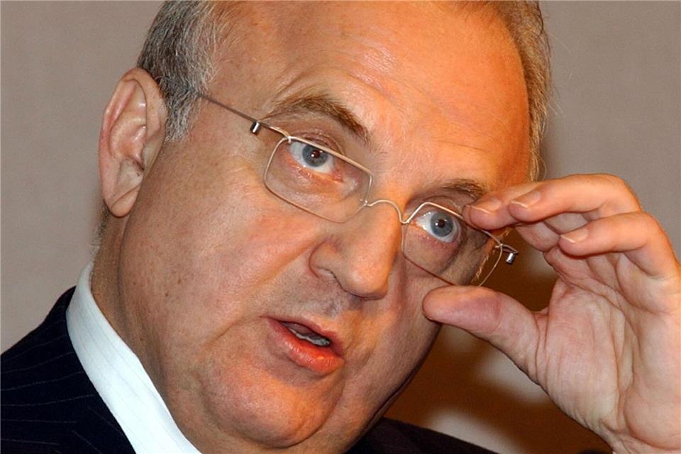 Der frühere Manager Wolfgang Urban ist im Alter von 80 Jahren gestorben. (Archivbild)picture alliance / dpa