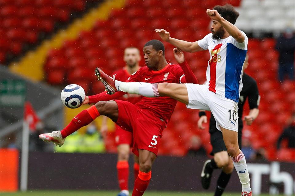 Der frühere Premier-League-Profi Andros Townsend (r) sorgte für Aufsehen. (Archivbild)Phil Noble/Pool Reuters/AP/dpa