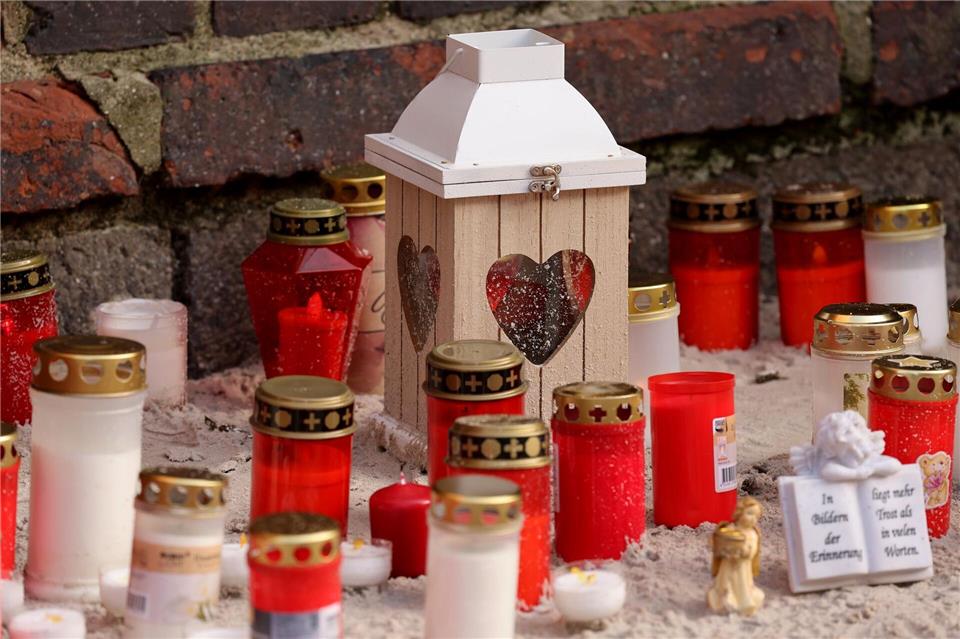 Der gewaltsame Tod des Grundschülers Fabian sorgte für Trauer und Fassungslosigkeit. (Archivbild)Bernd Wüstneck/dpa