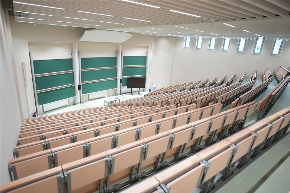 Der größte Hörsaal im Haus der Informatik bietet rund 500 Plätze.Marcus Brandt/dpa