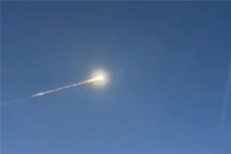 Der helle Schein am Abendhimmel war vor allem im Westen Deutschlands zu sehen. (Archivbild)Gianni Gattus/TNN/dpa