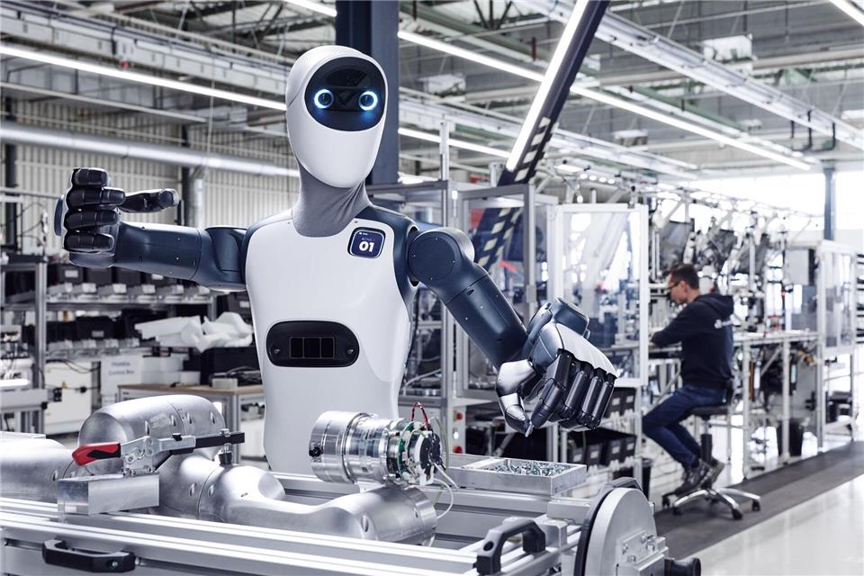 Der humanoide Roboter Agile One soll ab Anfang 2026 bei München in Serie produziert werden. (Handout)Agile Robots/dpa
