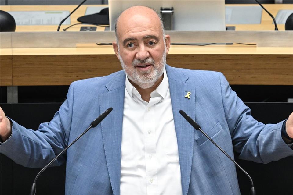 Überlebende des Hamas-Massakers haben Angst in Berlin Der israelische Botschafter ermunterte die Berliner Schüler zu einer offenen Diskussion. Britta Pedersen/dpa