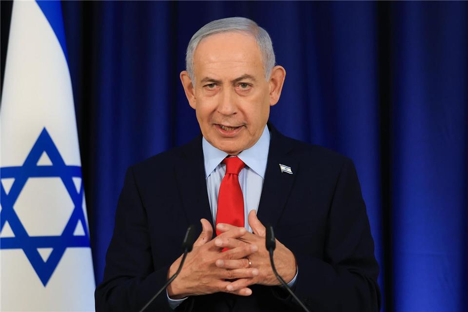 Der israelische Regierungschef hat sich erstmals öffentlich zu dem Plan des Friedensrats für den Gazastreifen geäußert, der die Entwaffnung der Hamas vorsieht. (Archivbild)Ronen Zvulun/Pool Reuters/dpa