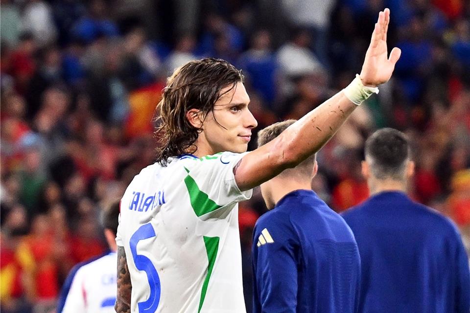 Der italienische EM-Star Riccardo Calafiori spielt künftig in England.