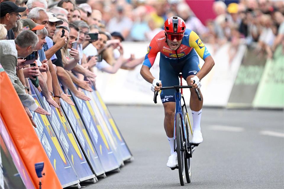 Der italienische Radprofi Jonathan Milan. (Archivbild)Federico Gambarini/dpa