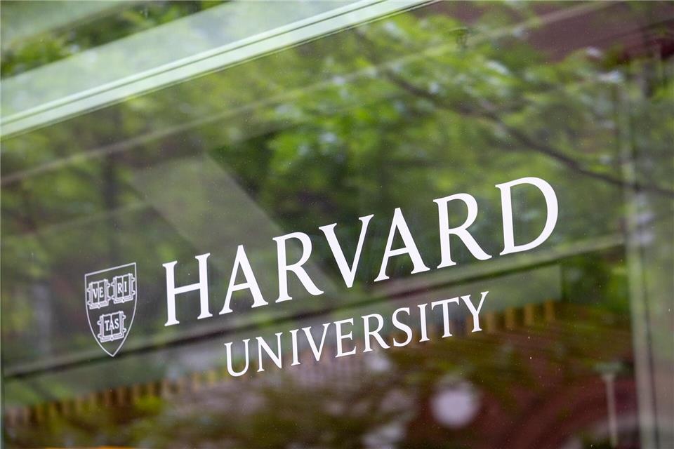 Der jährliche Harvard/MIT Germany Trek macht erstmals Station in Thüringen: Rund 40 Studierende und Alumni der US-amerikanischen Eliteuniversitäten zu Besuch.Nicolaus Czarnecki/ZUMA Press Wire/dpa