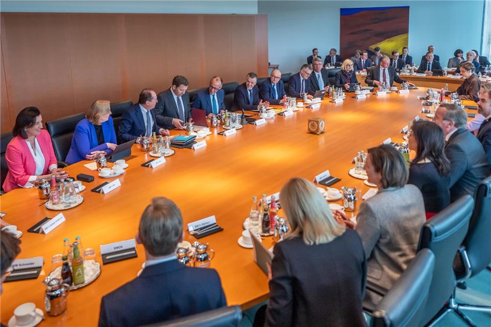 Der jetzt vom Kabinett beschlossene Gesetzentwurf zur internationalen Rechtshilfe in Strafsachen setzt teilweise Vorgaben der Europäischen Union um. Michael Kappeler/dpa