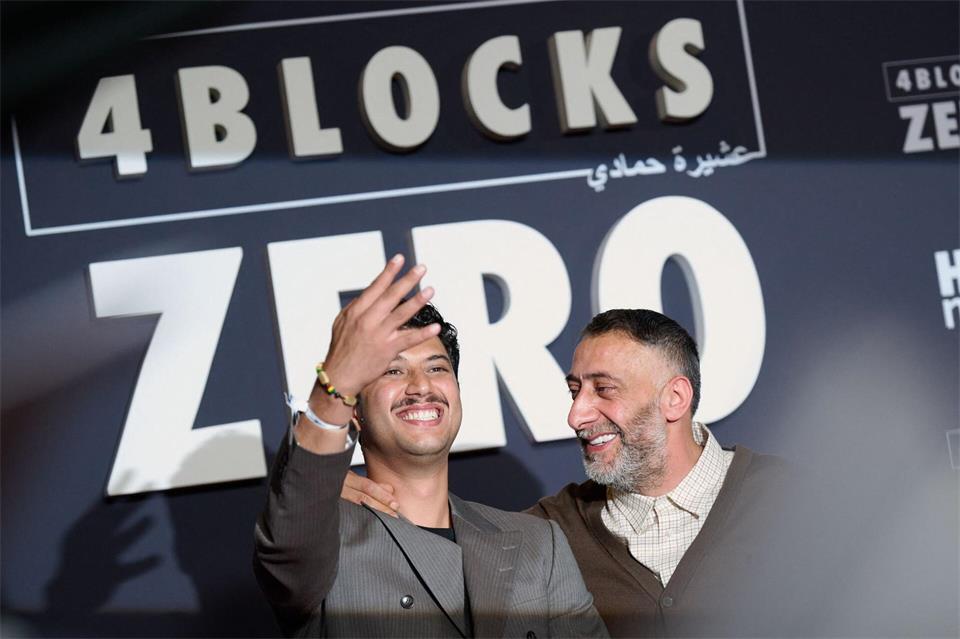 Der junge Ali und der ältere Ali alias „Toni“: Tareq Nassery und Kida Khodr Ramadan (r). (Archivbild)Sebastian Christoph Gollnow/dpa