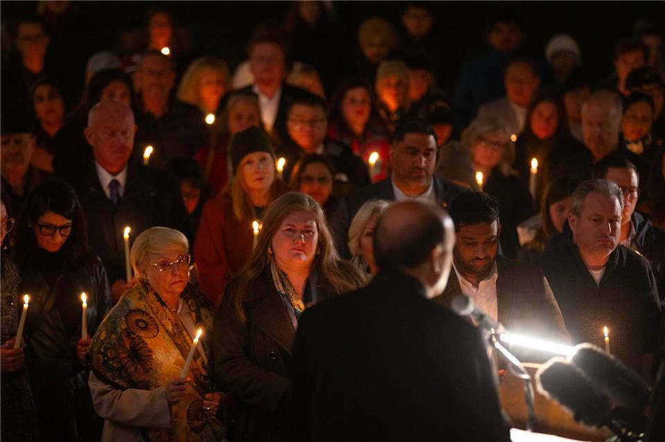 Der kanadische Premierminister Mark Carney gab bekannt, dass für die kommenden sieben Tage Staatstrauer gelte.CHAD HIPOLITO/The Canadian Press/AP/dpa