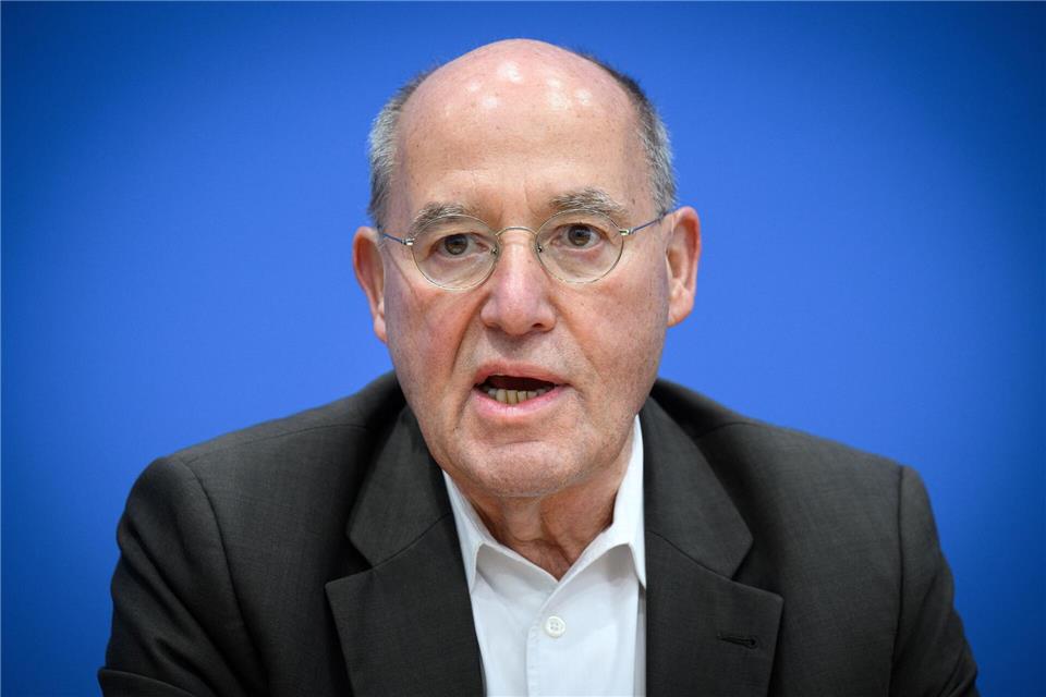 Der langjährige Bundestagsabgeordnete Gregor Gysi hatte die „Mission Silberlocke“ aungekündigt.Bernd von Jutrczenka/dpa