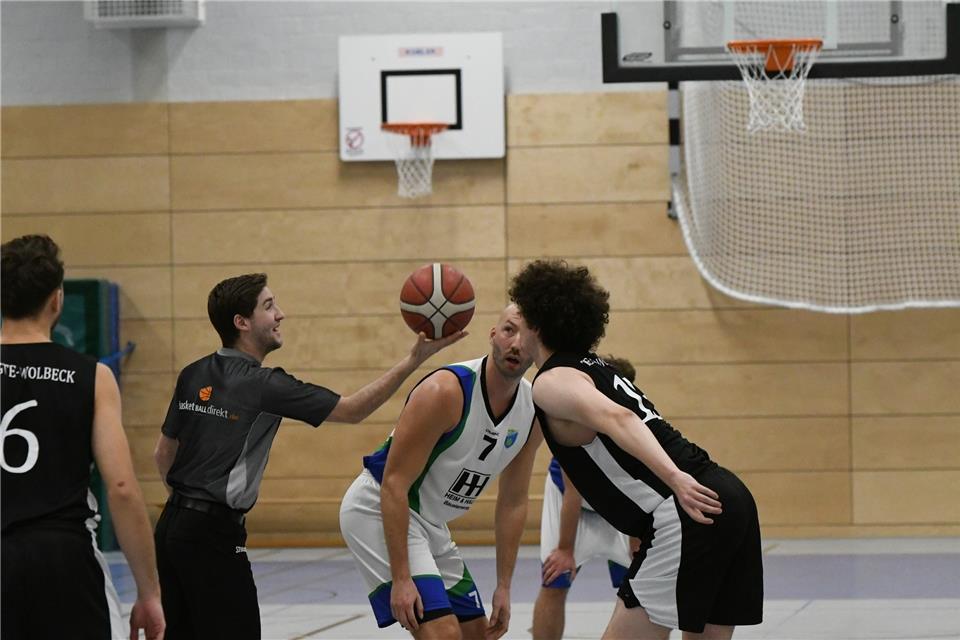 Der letzte Sprungball in dieser Saison: Center Steffen Döhler und die Borkener Oberliga-Herren haben heute um 18 Uhr den TuS Hiltrup in der Mergelsberg-Sporthalle zu Gast.