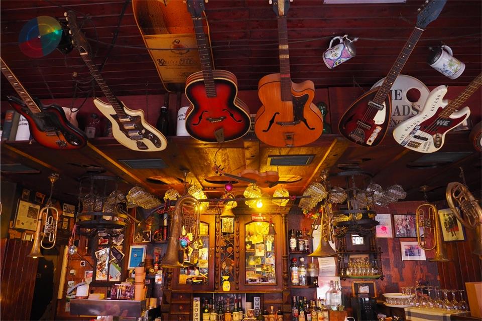 Der musikalischste Schankraum der Stadt Borken ist ebenfalls verwaist. Auch Daffi’s Pinte darf nicht öffnen.