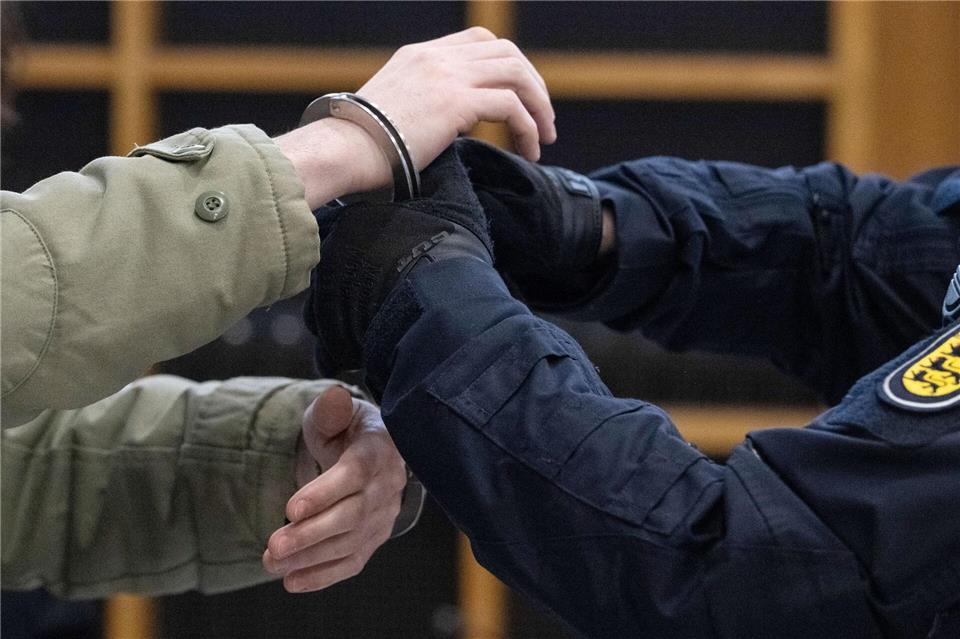 Der mutmaßliche Schütze hat die Schüsse eingeräumt.---/dpa