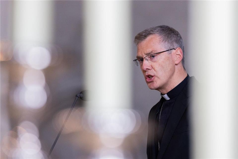 Der neue Bischof von Münster, Heiner Wilmer, hat sich in seiner ersten Ansprache an seinem neuen Wirkungsort auch zum Missbrauchsskandal in der katholischen Kirche geäußert. Rolf Vennenbernd/dpa