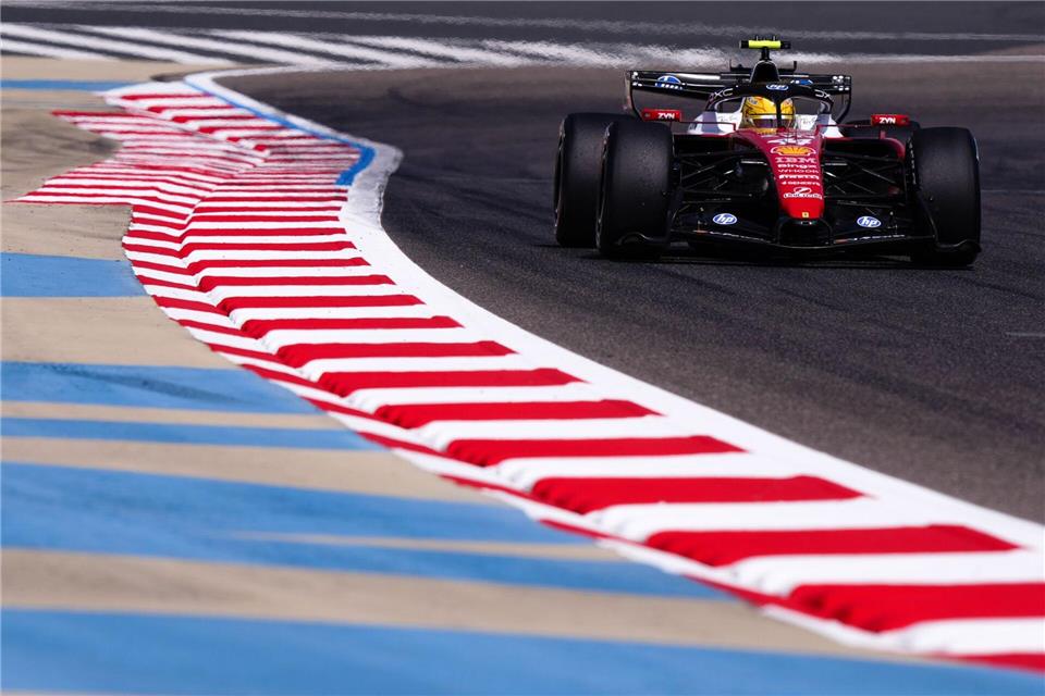 Der neue Ferrari erwies sich als vielversprechend. (Archivbild)Bradley Collyer/PA Wire/dpa