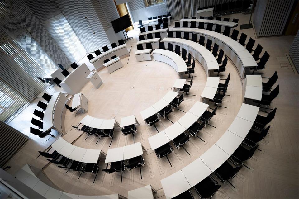 Der neue Landtag wird aus vier Fraktionen bestehen. Philip Dulian/dpa