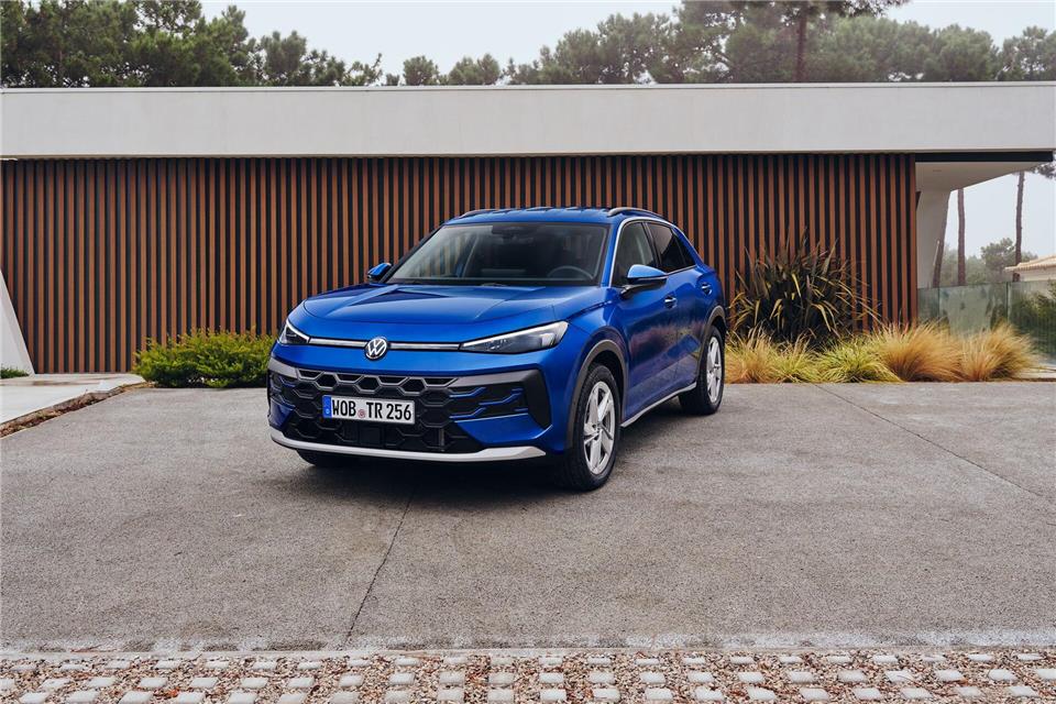 Der neue VW T-Roc startet mit frischem Design, mehr Platz und moderner Technik in die zweite Generation.Volkswagen AG/dpa-tmn