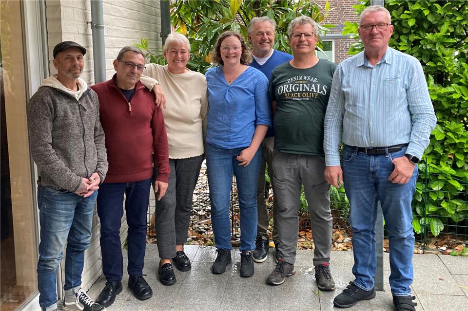 Der neue Verein „Pfotenwiese Raesfeld“ hat einen Vorstand gewählt und sucht nach einer geeigneten Fläche für sein Projekt.