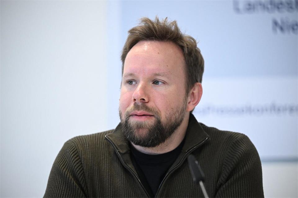 Der niedersächsische Linken-Landechef Peters möchte die Anliegen der Berliner Wählerschaft in den Fokus der Debatte rücken. (Archivbild)Julian Stratenschulte/dpa