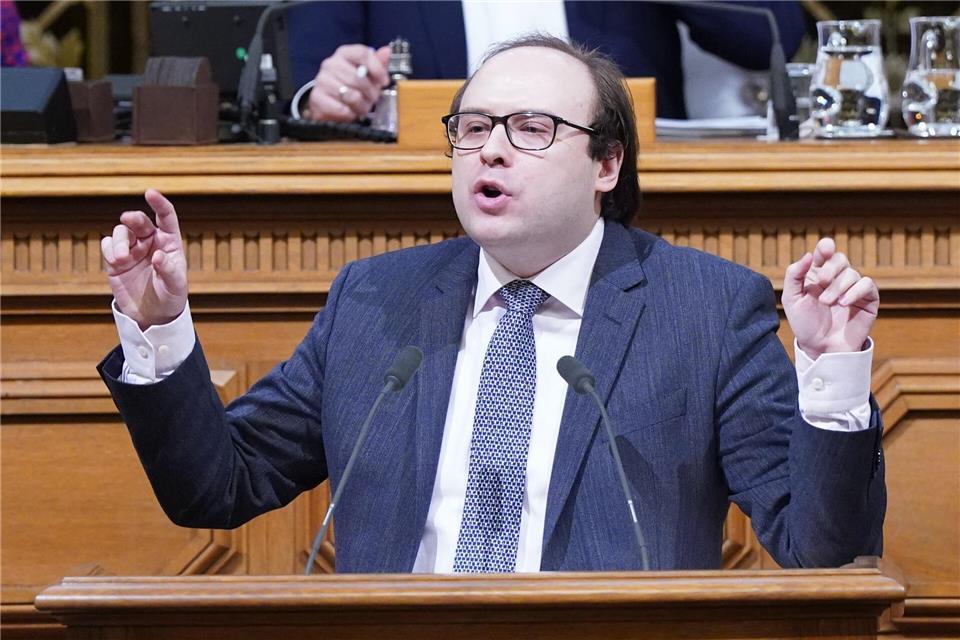 Der parlamentarische Geschäftsführer der AfD, Krzysztof Walczak, wirft der Bürgerschaftskanzlei Zensur vor. (Archivbild)Marcus Brandt/dpa