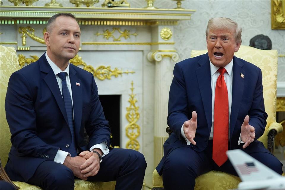 Europa ringt um Antwort auf Moskaus Drohnen im Nato-Luftraum Der rechtskonservative polnische Präsident Nawrocki hat einen guten Draht zu Donald Trump.Evan Vucci/AP/dpa