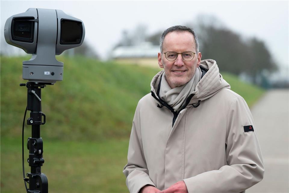 Der rheinland-pfälzische Innenminister Michael Ebling (SPD) hält eine nationale Blackout-Reserve für notwendig. (Archivbild)Michael Brandt/dpa