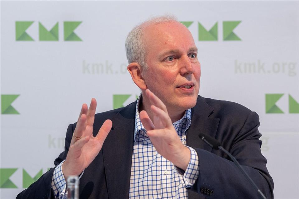 Der saarländische Wissenschaftsminister Jakob von Weizsäcker (SPD) erwartet von der Uni auch messbare Leistungssteigerungen. (Archivbild)Harald Tittel/dpa