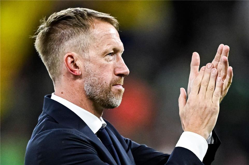 Der schwedische Nationaltrainer Graham Potter sorgte mit einem blutigen Ohr für Fragen.Martin Fonseca/ZUMA Press Wire/dpa