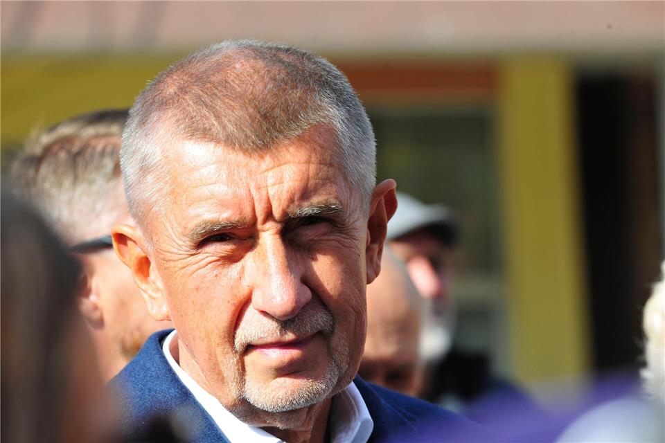 Der tschechische Milliardär und Gründer der Partei ANO, Andrej Babis, bei einem Wahlkampfauftritt im Prager Stadtteil Modrany. (Archivbild)Michael Heitmann/dpa