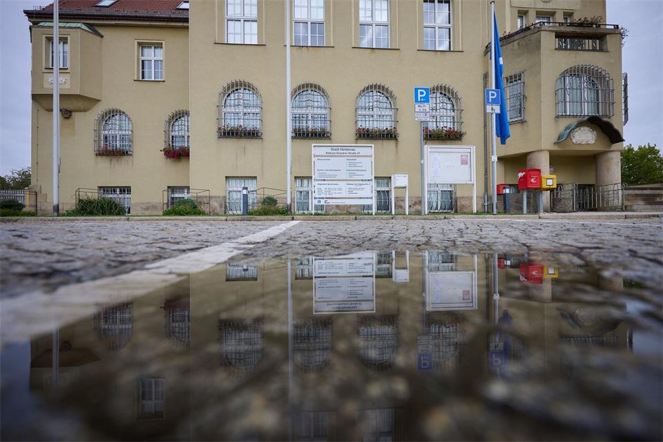 Der umstrittene Beschluss geht auf einen Antrag von CDU und AfD zurück. Robert Michael/dpa