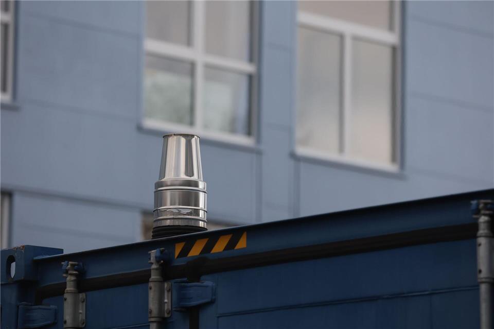 Derzeit gibt es vielerorts in Thüringen erhöhte Feinstaubwerte. (Symbolbild)Bodo Schackow/dpa