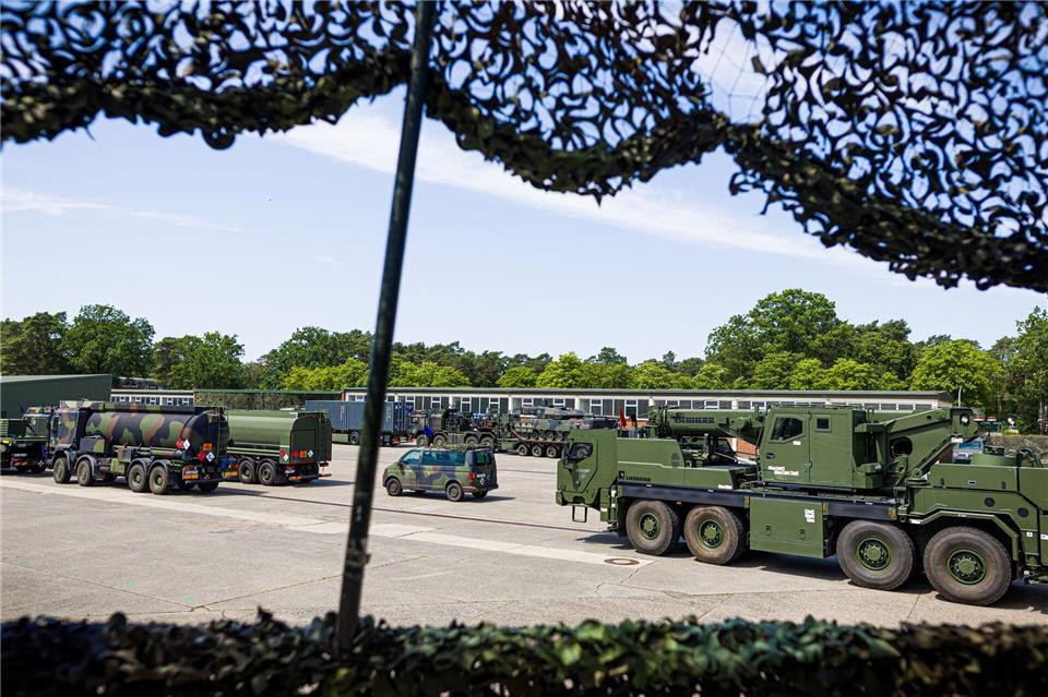 Derzeit läuft die größte multinationale Übung der zivil-militärischen Zusammenarbeit im Nato-Rahmen.Moritz Frankenberg/dpa