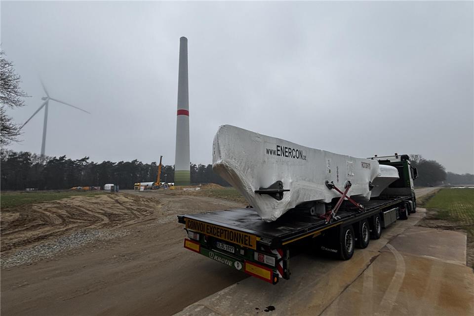 Derzeit werden sieben Windkraftanlagen von Enercon im Bereich Reken und Heiden errichtet.