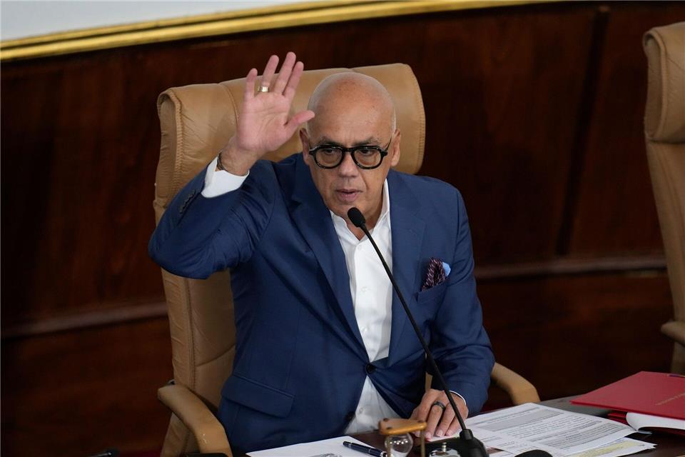 Details zur Freilassung der Häftlinge nannte Parlamentspräsident Jorge Rodríguez nicht.Matias Delacroix/AP/dpa