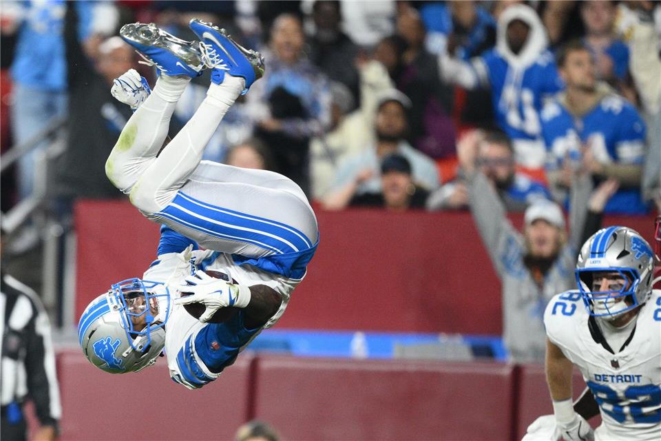 Detroit Lions Wide Receiver Jameson Williams (1) erzielt einen Touchdown.Nick Wass/FR67404 AP/AP/dpa