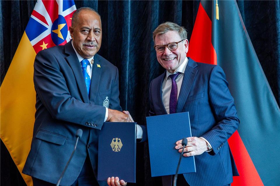 Deutschland und der pazifische Inselstaat Niue nehmen diplomatische Beziehungen auf. Jens Büttner/dpa