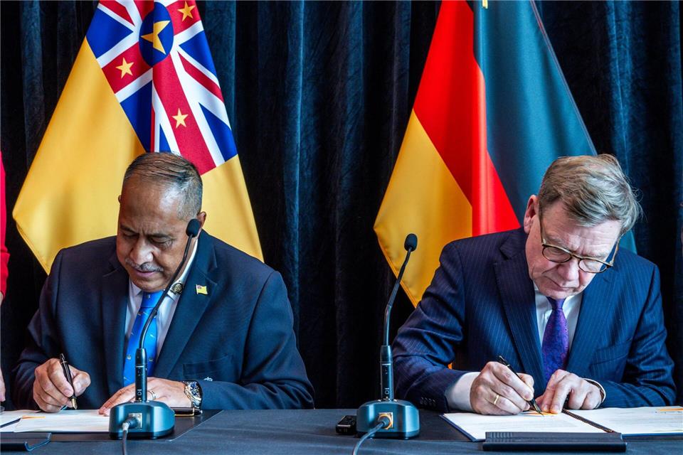 Deutschland und der pazifische Inselstaat Niue nehmen diplomatische Beziehungen auf. Jens Büttner/dpa
