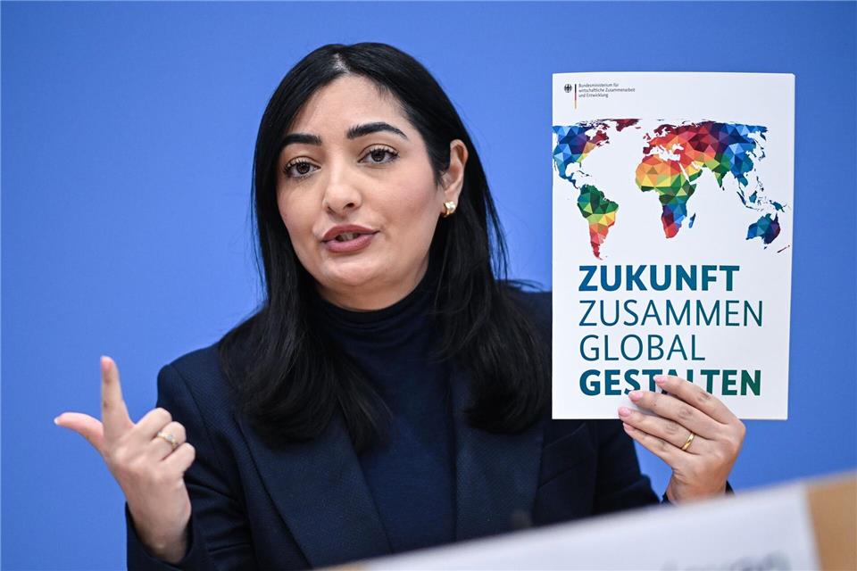 Deutschland will seine Entwicklungszusammenarbeit künftig auf ärmste Länder konzentrieren. Britta Pedersen/dpa