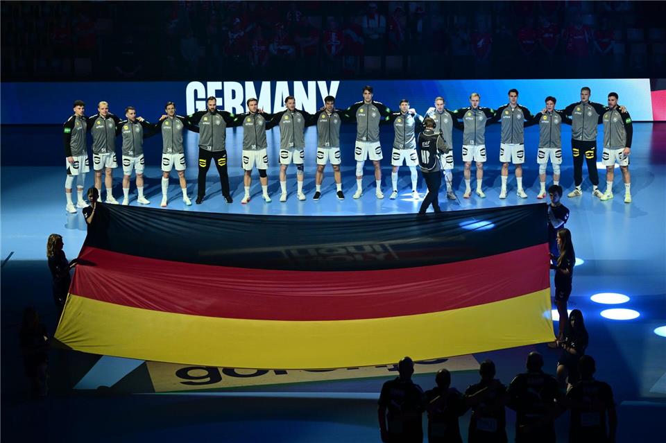 Deutschlands Handballer dürfen sich bei der Heim-WM 2027 auf volle Hallen freuen.Sina Schuldt/dpa