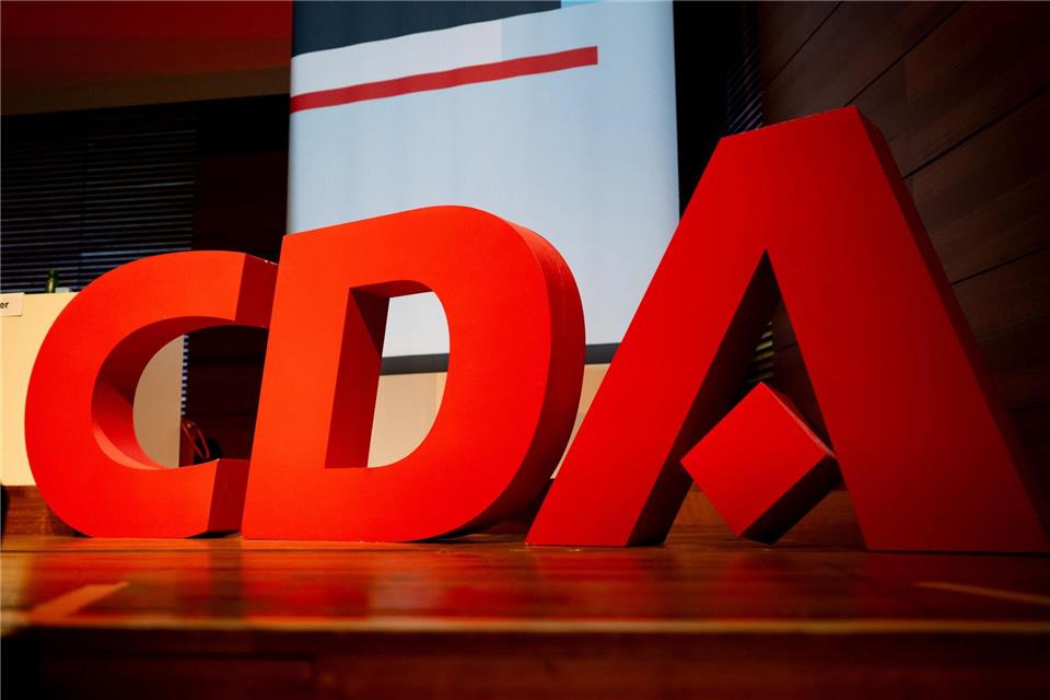 Di Christlich-Demokratischen Arbeitnehmerschaft NRW befasst sich mit einem AfD-Verbot.Jacob Schröter/dpa