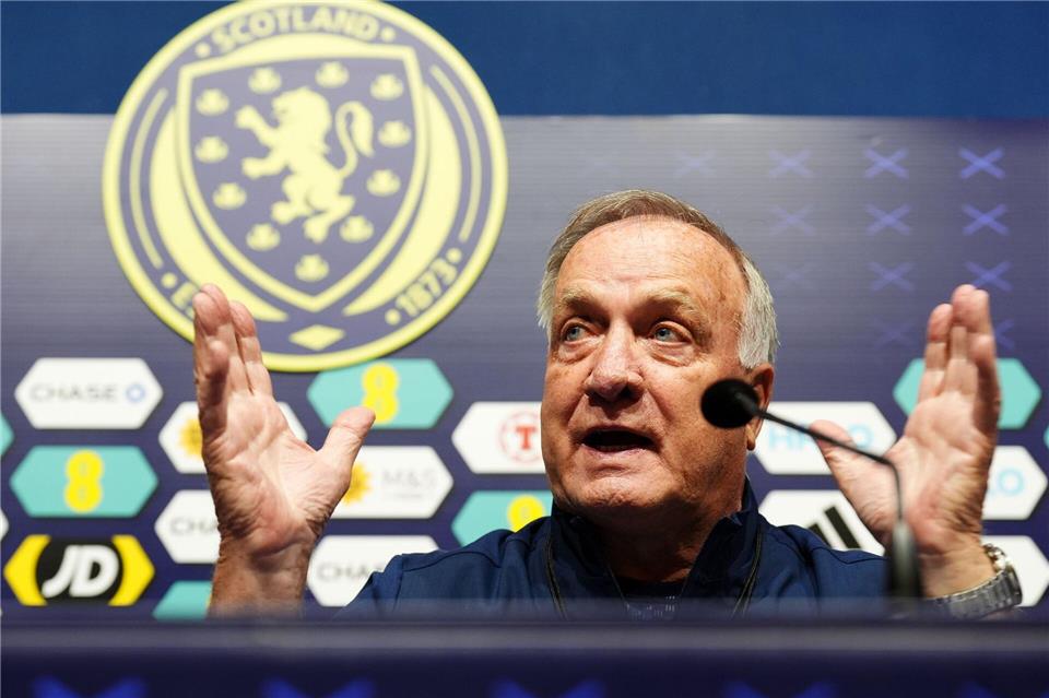 Dick Advocaat ist mit 78 Jahren der älteste Trainer bei der WM. (Archivbild)Andrew Milligan/PA Wire/dpa