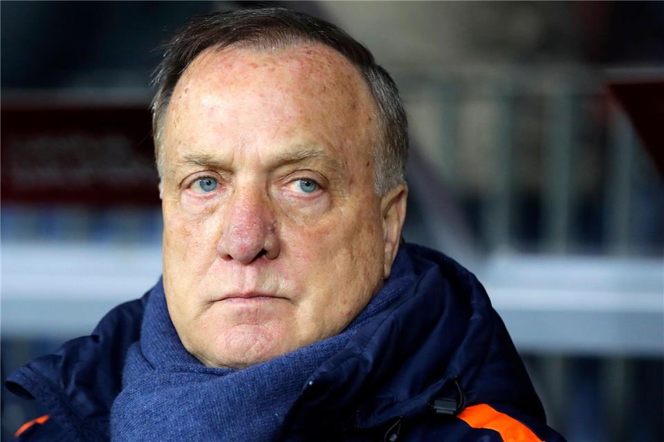 Dick Advocaat trainiert die Nationalmannschaft von Curacao. (Archivfoto) Sergei Grits/AP/dpa