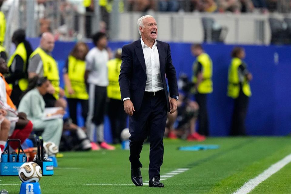 Didier Deschamps stellte die Qualität des Schiedsrichters infrage.Ashley Landis/AP/dpa
