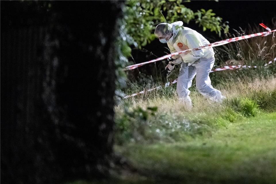 Die 14-Jährige war im September 2023 tot aufgefunden worden. (Archivbild) Swen Pförtner/dpa