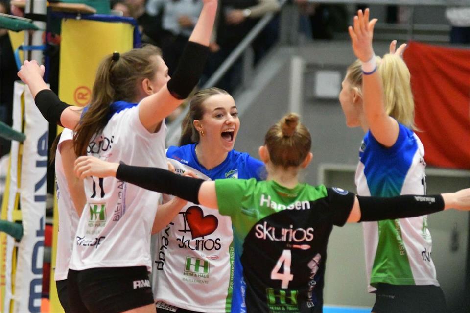 Die 28-jährige Dänin Ditte Kjær Hansen gewann die Auszeichnung als beste Borkener Spielerin. Sie hechtete von Ball zu Ball und hielt ihre Mannschaft mit spektakulären Rettungsaktionen immer wieder im Spiel.