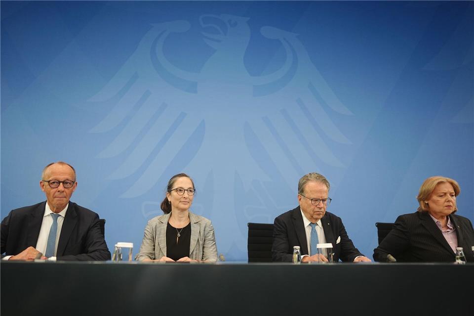 Die 33 Empfehlungen der Rentenkommission sollen das System der Alterssicherung stabilisieren.Kay Nietfeld/dpa