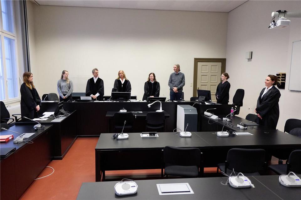 Die 40-Jährige muss dauerhaft in die Psychiatrie. Georg Wendt/dpa